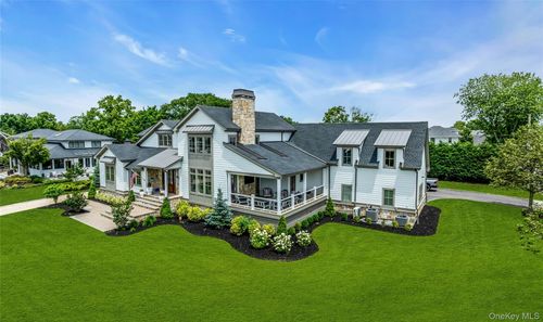 52 Concourse, Brightwaters, NY, 11718-1511 | Card Image