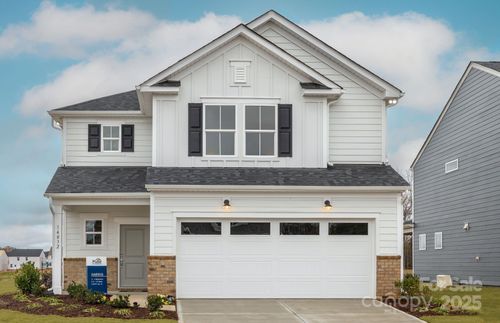 373-14015 Penbury Ln, Charlotte, NC, 28278-0266 | Card Image