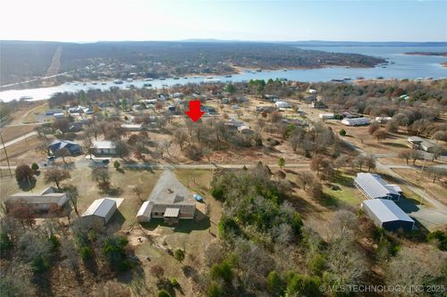 11 E 1147 Rd, Porum, OK, 74455 | Card Image