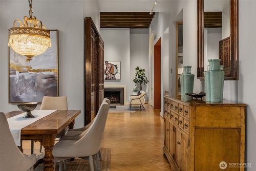 801-1519 3rd Ave, Seattle, WA, 98101-1623 | Card Image