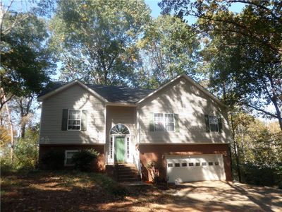 4413 Woodglenn Dr, House other with 5 bedrooms, 3 bathrooms and 2 parking in Gainesville GA | Image 2