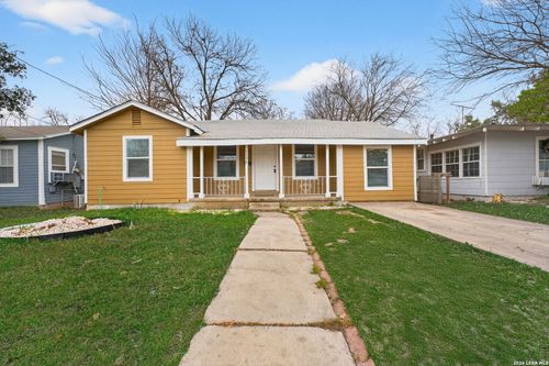 2034 Edison Dr, San Antonio, TX, 78201-3406 | Card Image