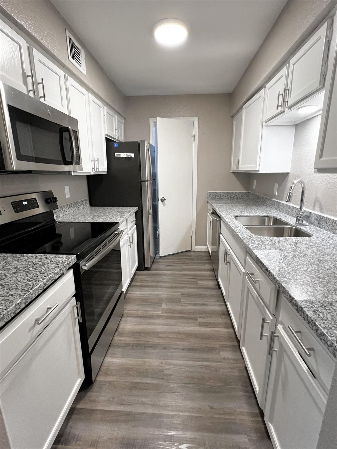 Residential Lease in Houston 2
