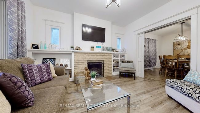 12 Lark St, House attached with 4 bedrooms, 3 bathrooms and 1 parking in Toronto ON | Image 6