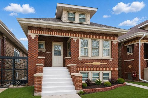 5218 W 55th St, Chicago, IL, 60638-3808 | Card Image