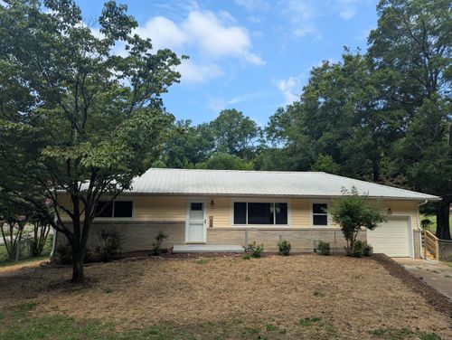 4901 Mccahill Rd, Chattanooga, TN, 37415-1705 | Card Image