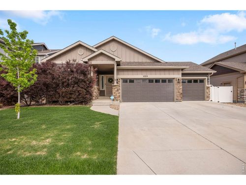 5225 Carmon Dr, Windsor, CO, 80550-2557 | Card Image