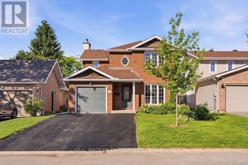 17 Notman Way, Ottawa, ON, K1G4P6 | Card Image