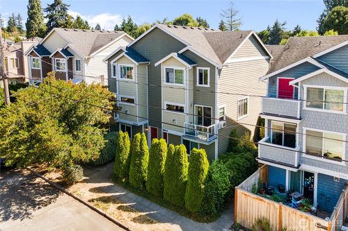 b-6720 14th Ave Nw, Seattle, WA, 98117-5335 | Card Image