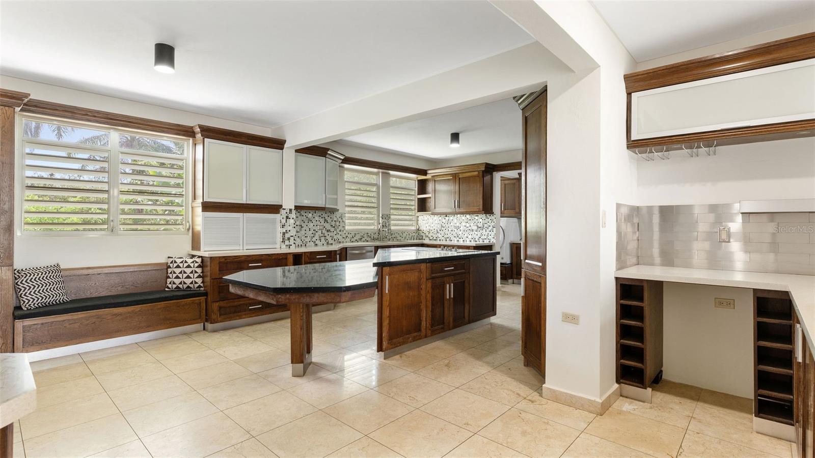 Residential for sale in ISABELA, 1960 OCEANIA, 6400 m²