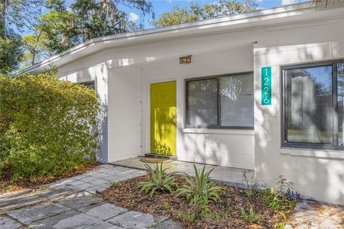 1226 17th Ave, GAINESVILLE, FL, 32609-3825 | Card Image