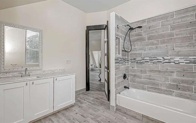 2184 Bear Bottom Dr, House other with 5 bedrooms, 4 bathrooms and 1 parking in Wharton TX | Image 23