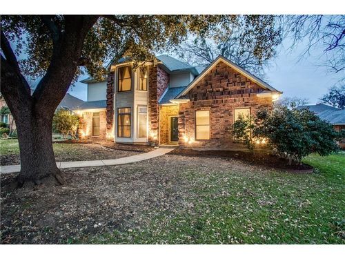 2710 Devonshire Dr, Carrollton, TX, 75007-4864 | Card Image