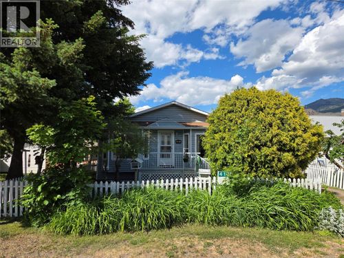 410 6th Ave, Keremeos, BC, V0X1N3 | Card Image
