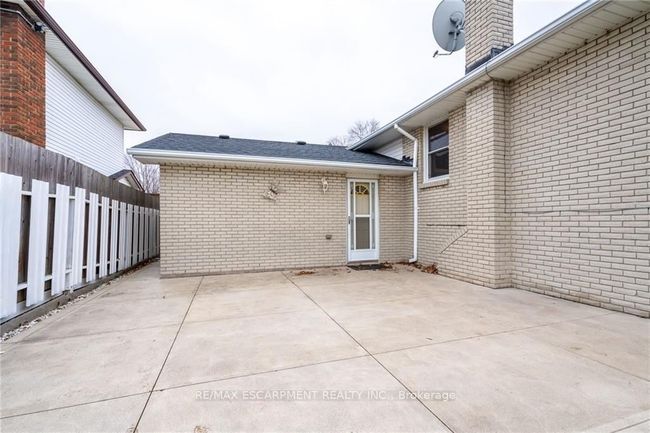 19 Carpenter Ave, House other with 4 bedrooms, 2 bathrooms and 3 parking in Stoney Creek ON | Image 38