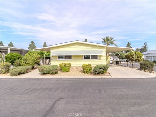 1439 Ridgemont Way, Corona, CA, 92882-3018 | Card Image