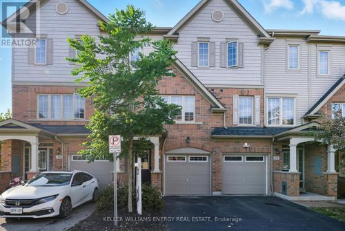 46 Comfort Way, Whitby, ON, L1N0K5 | Card Image