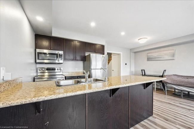 734 Cook Cres, Townhouse with 3 bedrooms, 3 bathrooms and 2 parking in Shelburne ON | Image 12