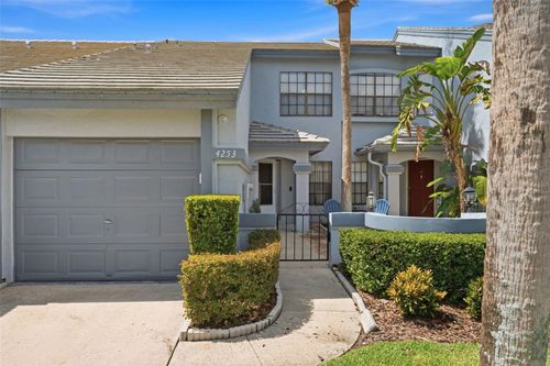 4253 Brentwood Park Cir, TAMPA, FL, 33624-1309 | Card Image