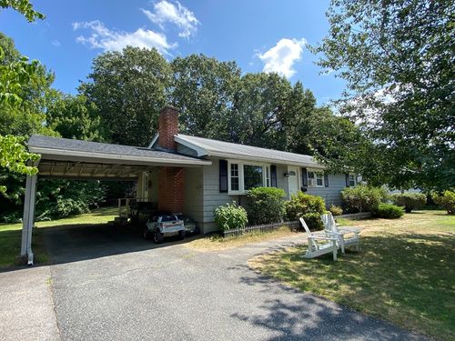 10 Clarke Dr, Marlborough, MA, 01752-2702 | Card Image