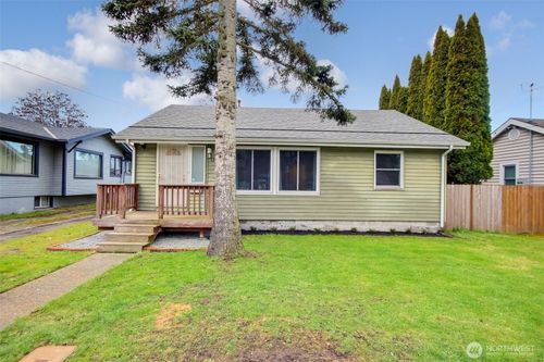 119 M St Se, Auburn, WA, 98002-5724 | Card Image