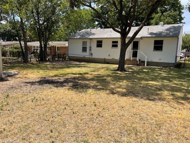 2430 Dunloe Ave, House other with 3 bedrooms, 1 bathrooms and null parking in Dallas TX | Image 19