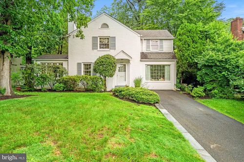 6107 Massachusetts Ave, BETHESDA, MD, 20816-2039 | Card Image