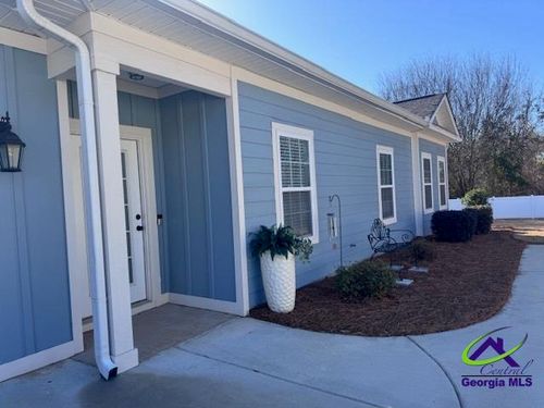 486 Nandina Ct, Warner Robins, GA, 31088-9168 | Card Image