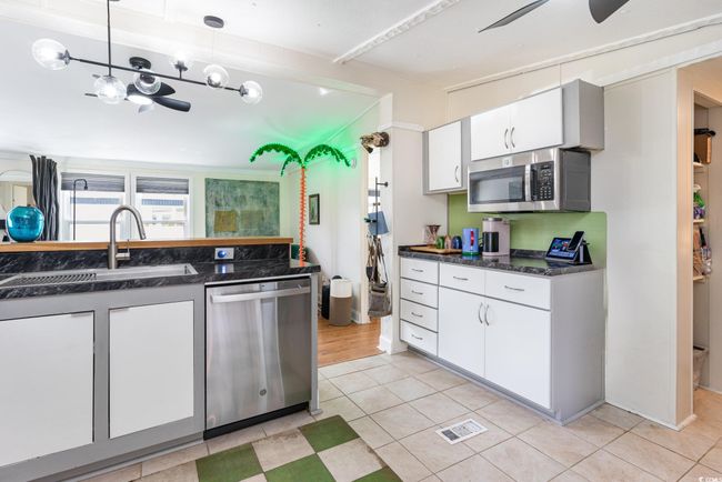 53 Crooked Island Cir, House other with 3 bedrooms, 2 bathrooms and 2 parking in Murrells Inlet SC | Image 7