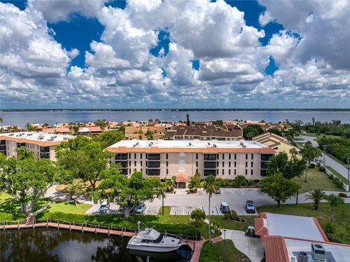 b103-25188 Marion Ave, PUNTA GORDA, FL, 33950-4102 | Card Image