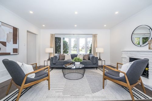 89 Scarborough Heights Boulevard, Scarborough, ON, M1M2V5 | Card Image