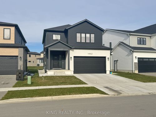 upper-1462 Twilite Blvd, London, ON, N6G3R5 | Card Image