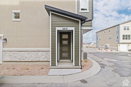 297-6818 W Heart Rock Ln, Herriman, UT, 84096-3816 | Card Image