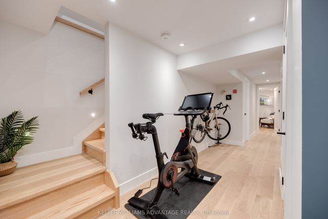 56 Foxley St, House attached with 4 bedrooms, 4 bathrooms and 1 parking in Toronto ON | Image 15