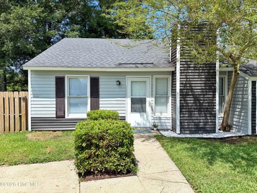 138 Twin Wood Dr, Havelock, NC, 28532-6904 | Card Image
