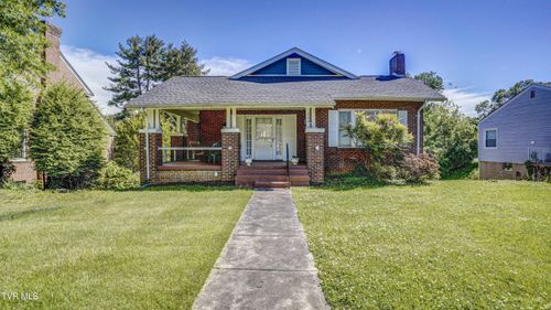 704 Reynolds Street, Bristol, TN, 37620 | Card Image
