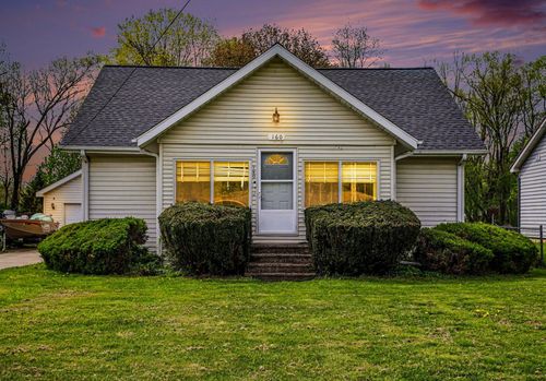 160 Charleston Ave, Battle Creek, MI, 49037-1008 | Card Image