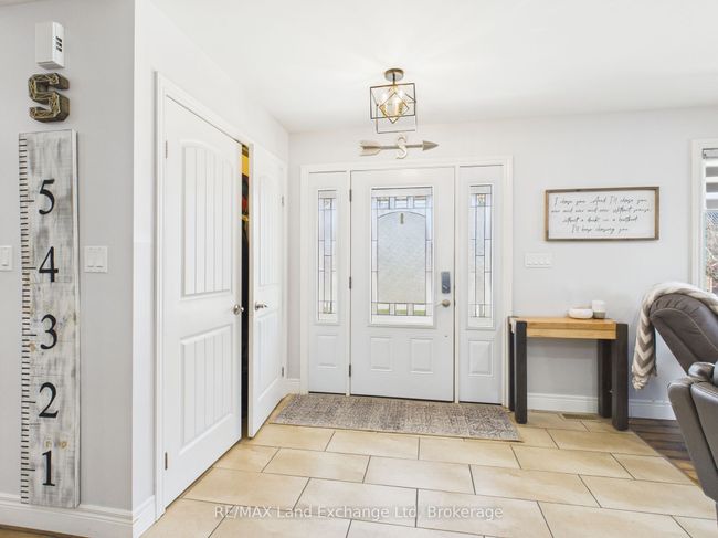 91 Park St, House other with 3 bedrooms, 3 bathrooms and 2 parking in Goderich ON | Image 4