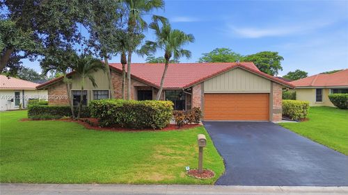 866 Nw 110th Ave, Coral Springs, FL, 33071-6433 | Card Image