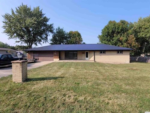 3 Lynn Rose Hts, Mt Sterling, IL, 62353-1062 | Card Image