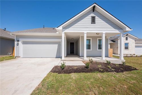 204 Cold Spring Loop, Bastrop, TX, 78602-2217 | Card Image