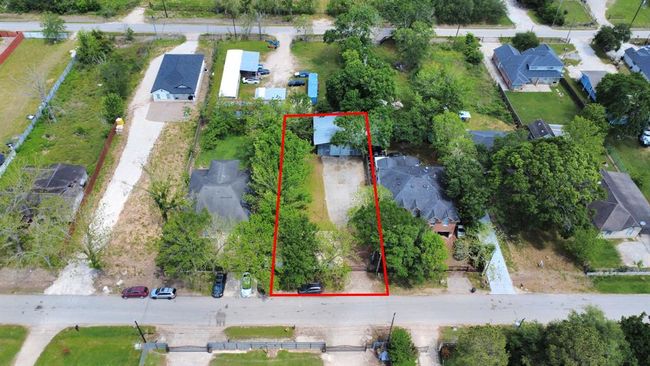 706 Cleo St, Home with 0 bedrooms, 0 bathrooms and null parking in Fresno TX | Image 4