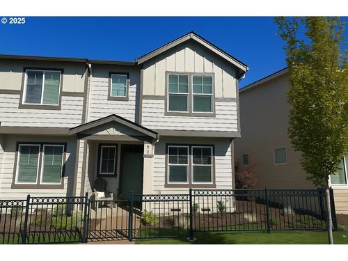 861 N 19th Ave, Cornelius, OR, 97113-9201 | Card Image