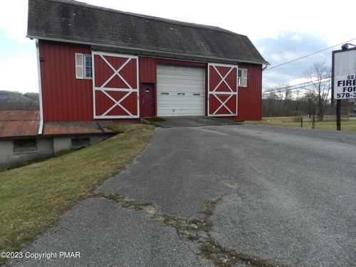 619 Dairy Lane &Amp; Rt. 209 Route, Brodheadsville, PA, 18322 | Card Image