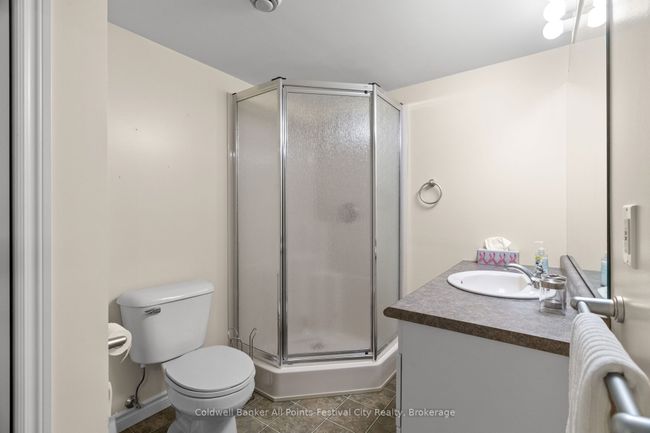 52 Napier St, House other with 3 bedrooms, 2 bathrooms and 2 parking in Goderich ON | Image 37