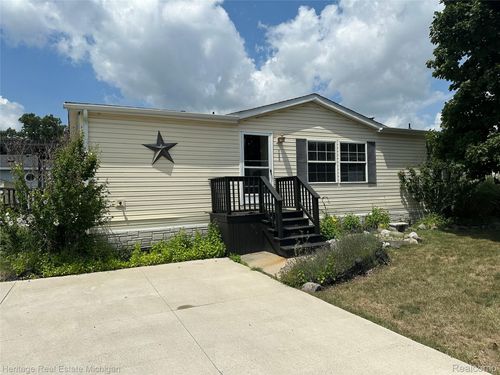 188 Chinkapin Rill, Fenton, MI, 48430-8790 | Card Image