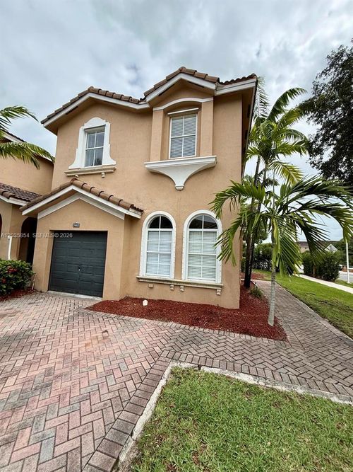 2462 Se 15th Ct, Homestead, FL, 33035-2111 | Card Image