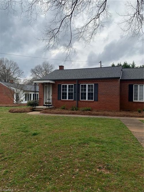 apt-d-806 N Avalon Rd, Winston Salem, NC, 27104-1054 | Card Image