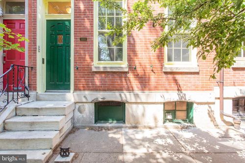 3-2211 Pine St, PHILADELPHIA, PA, 19103-6640 | Card Image