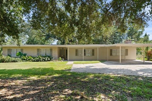 5716 College Dr, Baton Rouge, LA, 70806-7219 | Card Image